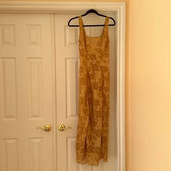 Gold label Victoria’s Secret gold dress - Picture 1 of 5